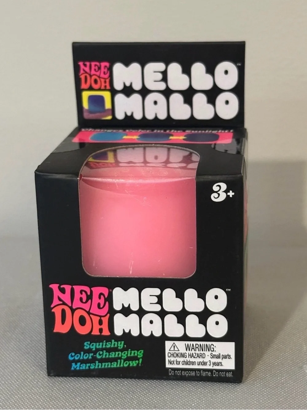 NeeDoh Mello Mallo - Pink/Purple color changing in UV light
